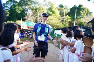 BIB: 2155
                            <button type="button" onclick="openModal(18982759)" class="btn btn-primary btn-sm float-right btn-popup" data-toggle="modal" data-target=".modal-high-quality">
                        <i class="fas fa-shopping-cart"></i> Add to Cart
                    </button>
                                            <button type="button" onclick="isThisMe(18982759, true)" class="btn btn-success btn-sm float-right btn-popup btn-isme hidden" data-toggle="tooltip" data-placement="bottom" title="นี่คือรูปของคุณใช่ไหม คลิกที่นี่เพื่อเอาเข้าอัลบั้ม">
                        <i class="fas fa-plus"></i> Add to album
                    </button>
                    <button type="button" onclick="isThisMe(18982759, false)" class="btn btn-warning btn-sm float-right btn-popup btn-isnotme hidden">
                        <i class="fas fa-ban"></i> Remove from album
                    </button>